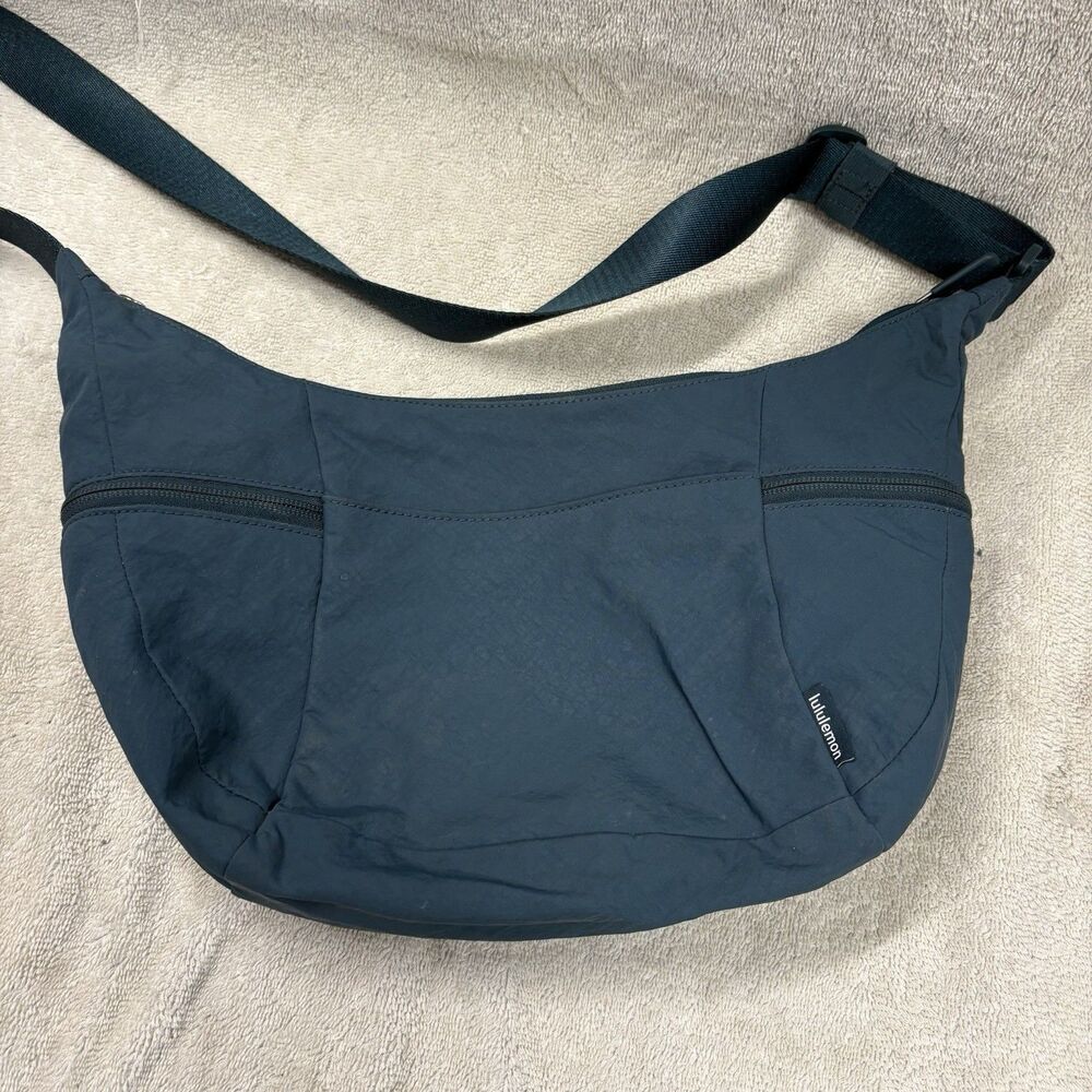 Lululemon  Slouchy Belt Bag 6L Teal Crossbody Sling Bag O/S